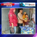 Sentuhan Kemanusiaan di Tonyaman: Bupati Polman Ulurkan Bantuan Permakanan untuk Warga Kurang Mampu SGN_10_09_2025_1760013236945