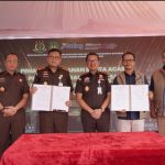 Kunjungan Kerja di Kejari Sidrap, Kajati Sulsel Tekankan Integritas dan Tinjau Inovasi Pelayanan Saksi Prima