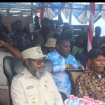 Bantuan Rp100 Juta dari Bupati Willem Wandik Iringi Peletakan Batu Pertama Kantor Klasis Geya.