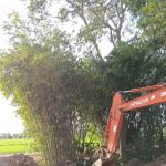 Babinsa Dampingi Pembangunan Jembatan Sungai Bolalele di Desa Abokongan