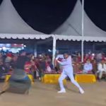 Bupati Sidrap Ikut Sere Padendang di Penutupan Panggung Seni HUT RI ke-81 di Watang Pulu
