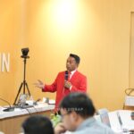 Bupati Syaharuddin Tuntaskan Seminar Hasil Doktoral di Fakultas Pertanian Unhas